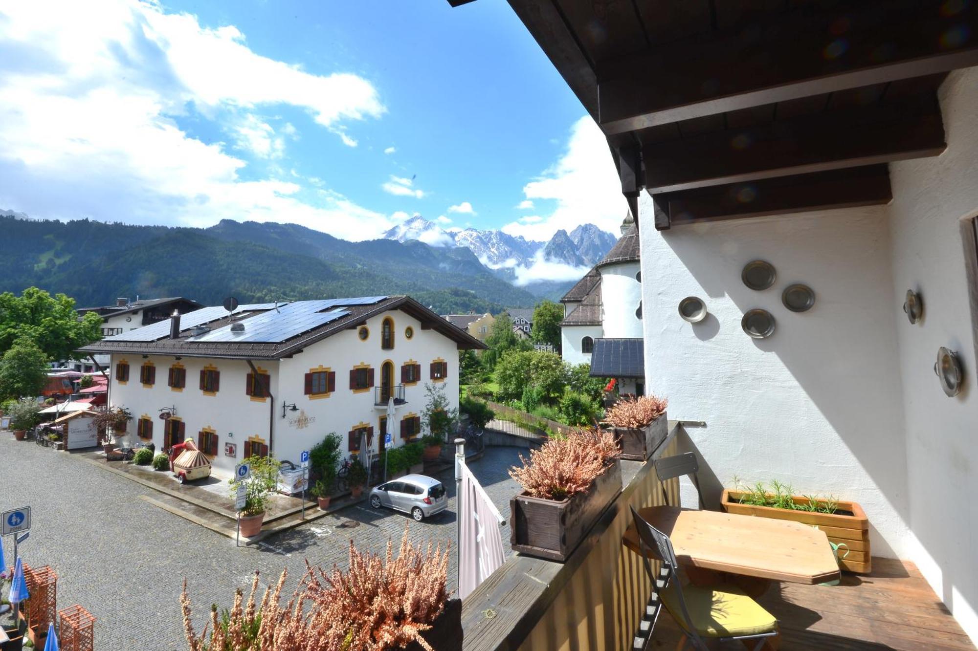 Kandinsky Apartment Garmisch-Partenkirchen Exteriör bild